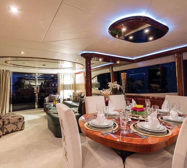 SEAL Yacht Charter Details, Jade Yachts / Drettmann Yachts